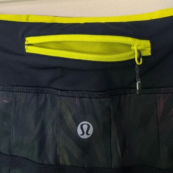 RARE Lululemon Pace Setter Skirt Floral Midnight Iris Multi Black Size 2 Reg - Picture 13 of 14